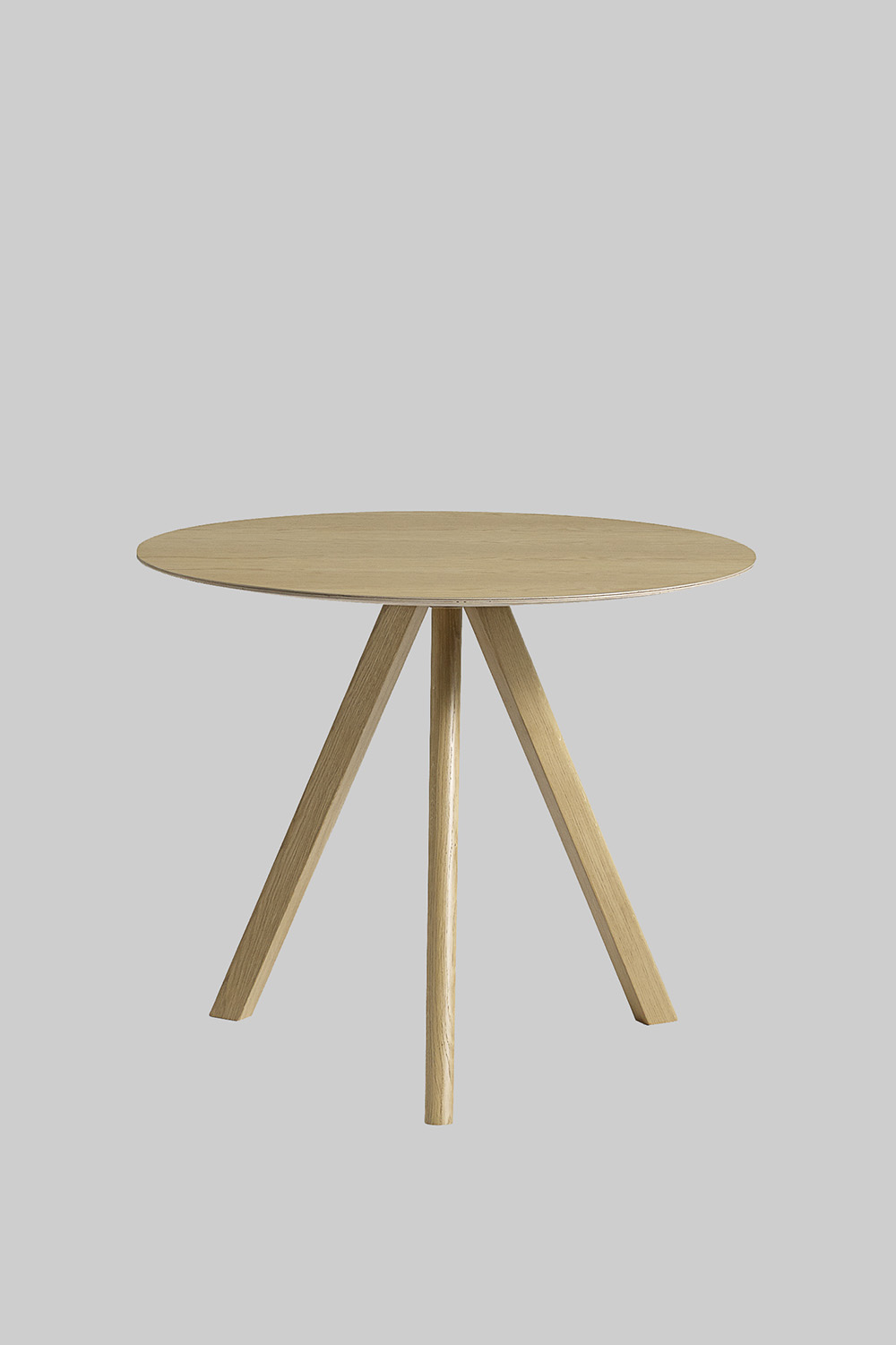 HAY Table CPH20 Oak Ø90